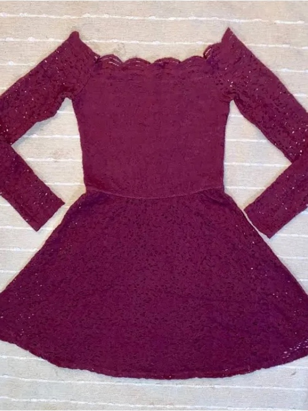 Hollister Burgundy Lace Off-Shoulder Party Dress